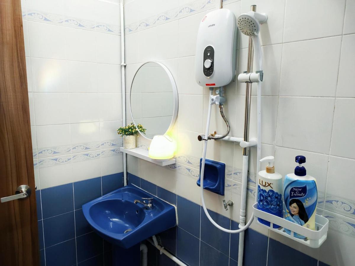 באייאן לפאס Semi-Detached, Up To 21 Pax, 4 Bedrooms, 3 Bathrooms, 4 Car Parks By Star Home מראה חיצוני תמונה